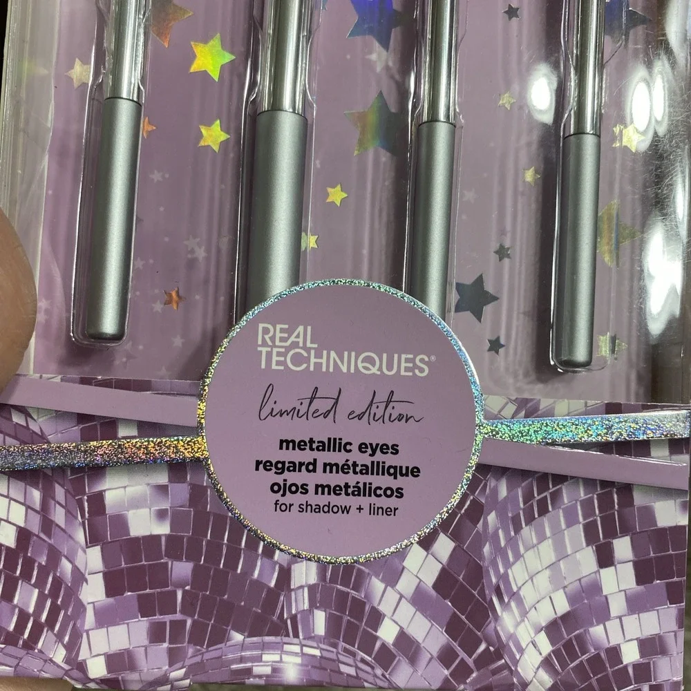 Real‎ Techniques Metallic Eyes Makeup Brush Set 4 Piece New In Package